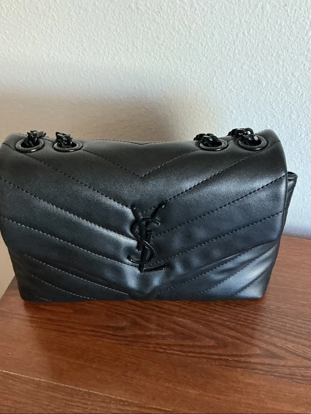 DH Gate saint  Quilted Chevron Chain Shoulder Bag